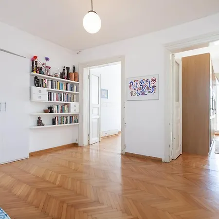 Ev - Eden 1 Bed With Garden Apartment Istanbul