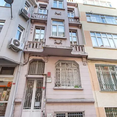 Ev - Eden 1 Bed With Garden Istanbul